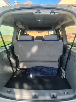 VW CADDY 2.0 MAXI (XL) Benzină an 2010, 7 locuri - imagine 7