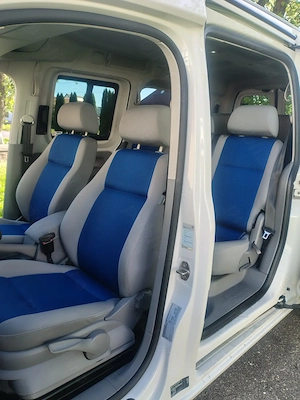 VW CADDY 2.0 MAXI (XL) Benzină an 2010, 7 locuri - imagine 10