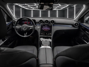 Mercedes C200 D mildhibrid an 2022 , model nou W206 - imagine 3