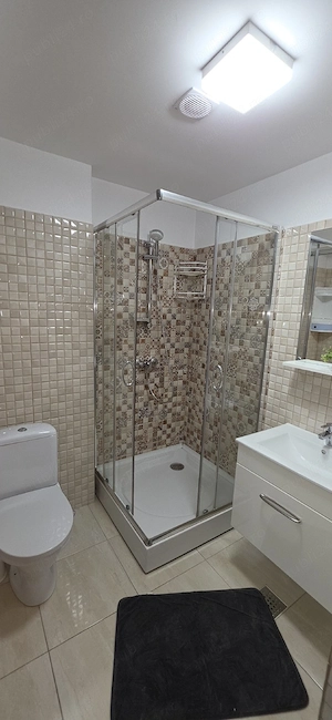 PF ,inchiriez  apartament, zona cug  providenta - imagine 10