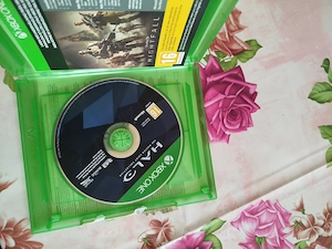 Dau Jocuri Xbox one 