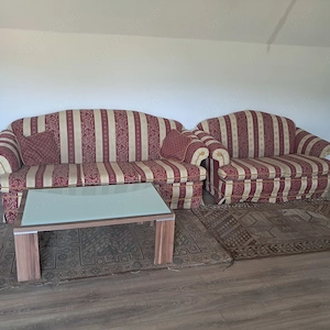 Mobilier de vanzare - 3 case