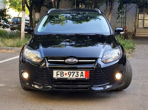 Ford Focus Titanium, 1.6 benzină clasic MPI, Climatronic, Keyless go - imagine 8