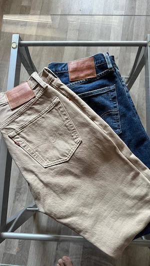 Blugi originali Levis 501, nepurtati, mărime M
