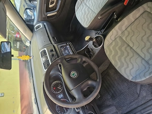 Fabia facelift 1.4 benzină fara roșii scoase  - imagine 5