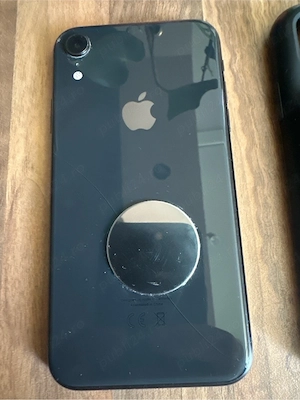 Vand iPhone XR+husa cu acumulator