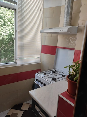 Ofer spre închiriere apartament cu o cameră  - imagine 9