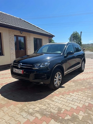 Vand Touareg an 20012 motor 3.0 204 cp automat 4 4 tot timpul 285.000 km reali - imagine 2