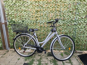 Bicicleta oras 28" DHS Citadinne, cadru aluminiu 19.5", frane V-Brake, 6 viteze, argintiu