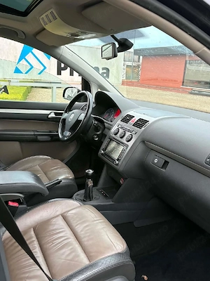 Volkswagen turan highline Fb 2009 - imagine 5