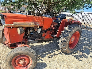 Tractor de vanzare 