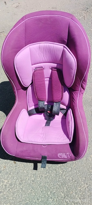 scaun auto bebe primii pași 