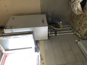 Vand apartament ultra-central - imagine 6