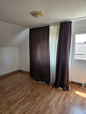 Casa de vanzare (p+m) sau schimb cu apartament plus diferenta - catargiu - imagine 5