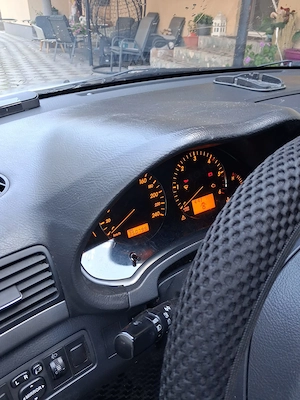 Toyota Avensis 2.0 D-4D  - imagine 7