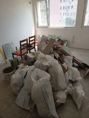 transport moloz evacuez apartamente