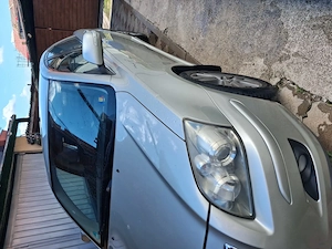 Toyota Avensis 2.0 D-4D  - imagine 3