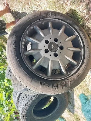 Vand anvelope Mercedes