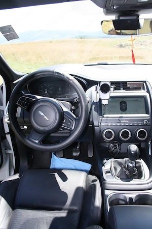 Jaguar S-Pace D150 , impecabil  - imagine 10