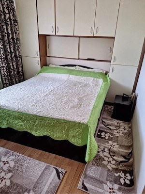 Proprietar vand ap 2 camere decomandat 