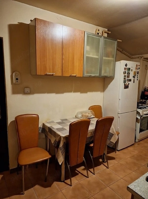Proprietar vand ap 2 camere decomandat  - imagine 6