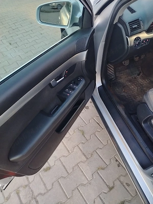 Audi A 4 B6 - imagine 4