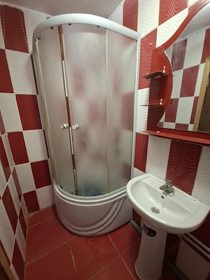 Garsonieră tip, cameră de cămin, Valea Roșie  - imagine 6