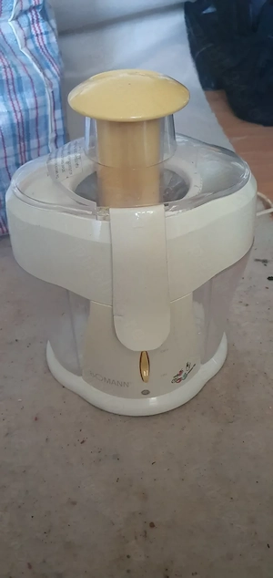 Storcător fructe și legume Bomann CB 1082, 400W, complet și funcțional