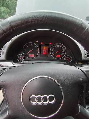 Audi A 4 B6 - imagine 4