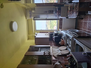 Vând apartament cu 2 camere  , în  Deva  , micro 15 , bl  64 , et  10 . Centrală proprie  . - imagine 6