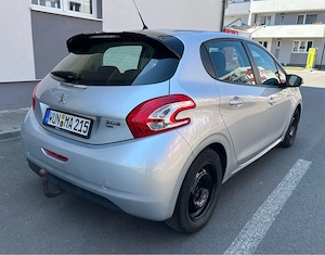 Peugeot 208 1.4 HDi Diesel   Cutie Automată   147.000 km.  2012 - imagine 3