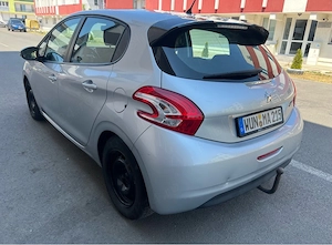 Peugeot 208 1.4 HDi Diesel   Cutie Automată   147.000 km.  2012 - imagine 5