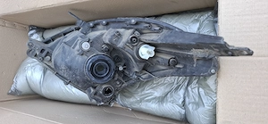 Vand far Suzuki Swift IV 2005-2010, partea pasagerului, pt volan pe partea drepta (Anglia) - imagine 3
