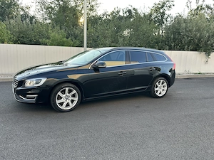 Volvo V60 D3*cutie automata*af.2016*navigatie*proprietar Ro*2.0 diesel*BiXenon*euro 6 - imagine 7