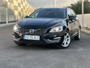 Volvo V60 D3*cutie automata*af.2016*navigatie*proprietar Ro*2.0 diesel*BiXenon*euro 6 - imagine 2