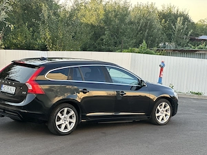 Volvo V60 D3*cutie automata*af.2016*navigatie*proprietar Ro*2.0 diesel*BiXenon*euro 6 - imagine 6