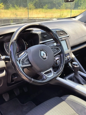 Renault Kadjar 1.5 dCi INTENSE | Panoramic | Full LED | Ambreiaj Nou | 2016 | - imagine 8
