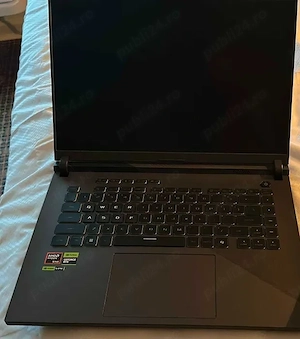 Laptop ASUS - ROG Strix G16 16" FHD 165Hz Gaming Laptop - AMD Ryzen 9 8940HX - 16GB RAM - NVIDIA GeF