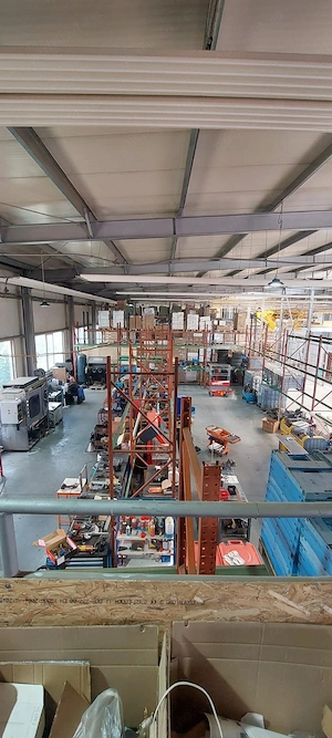 Inchiriez depozit 452 mp in hala industriala+ 12 mp birou complet echipat,Ghiroda jud Timis - imagine 4