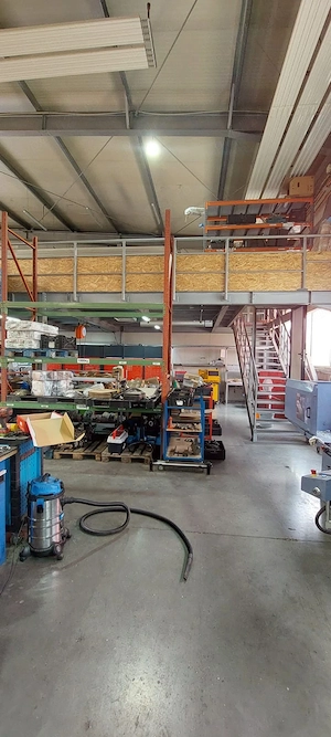 Inchiriez depozit 452 mp in hala industriala+ 12 mp birou complet echipat,Ghiroda jud Timis - imagine 3