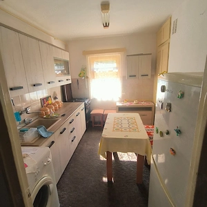 Apartament 3 camere, micro 16 - imagine 2