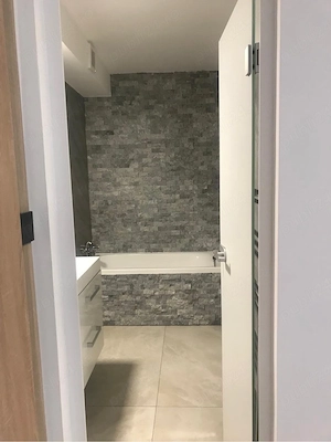 Inchiriez dau in chirie apartament 2 camere zona  Bucla - imagine 5