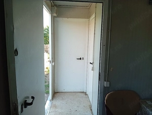 De vanzare container cu doua camere si baie utilat cu aere conditionat si electric!
