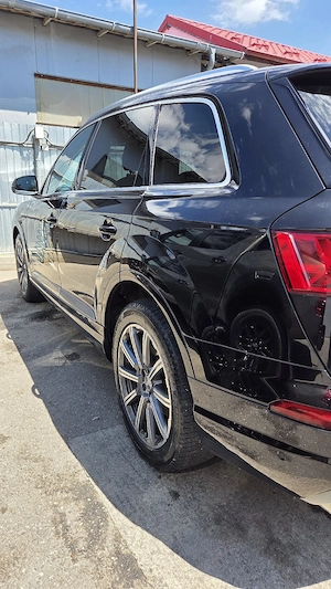 Audi Q7 model 4M An 2016  - imagine 4