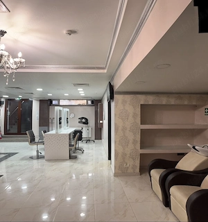 Ofer spre inchiriere Beauty Salon lg Mall Plaza Romani - imagine 5