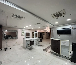 Ofer spre inchiriere Beauty Salon lg Mall Plaza Romani - imagine 3