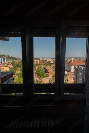 Vand Apartament 2 Camere Ultracentral in Centru Civic cu Panorama Deosebita - imagine 9