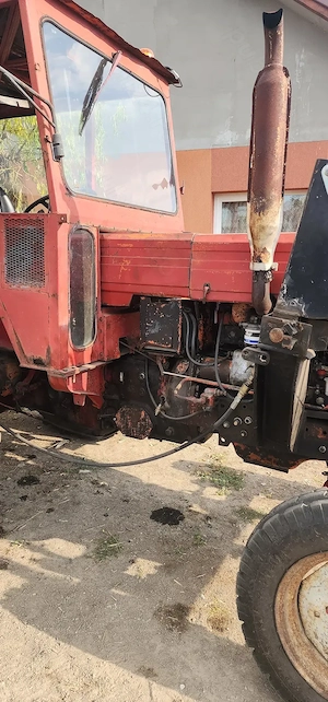 Vand tractor u650  - imagine 5