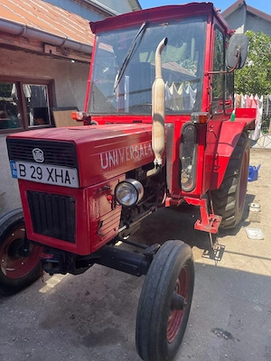 Tractor Universal 445 + utilaje - imagine 2