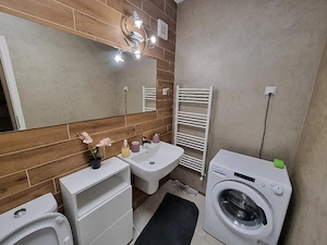închiriez apartament 2 camere  - imagine 4